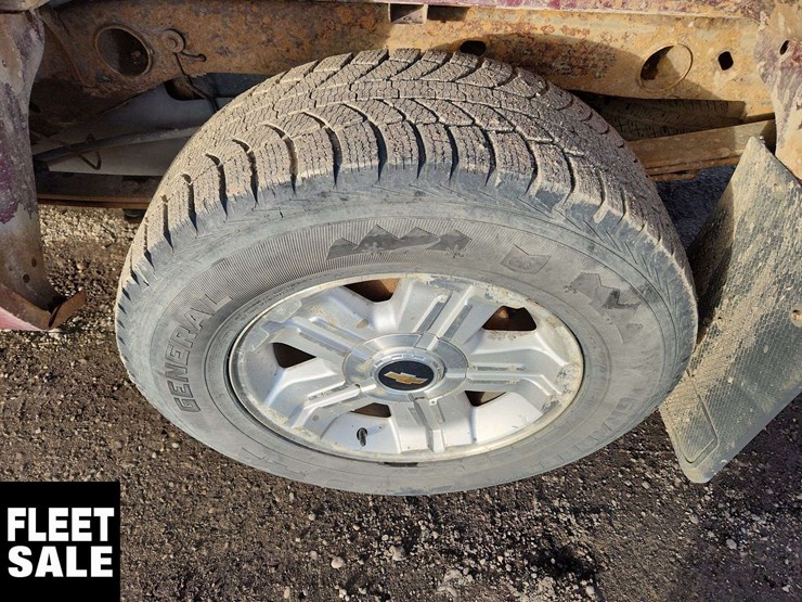 2013-chevrolet-silverado-1500-lt-image-10