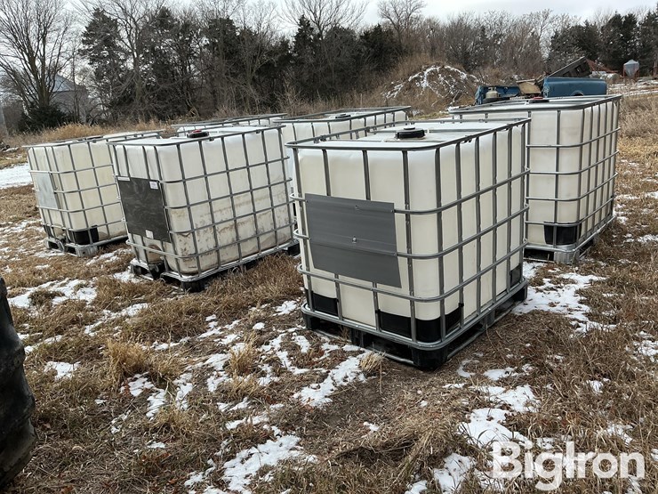 250-gallon-totes-image-8