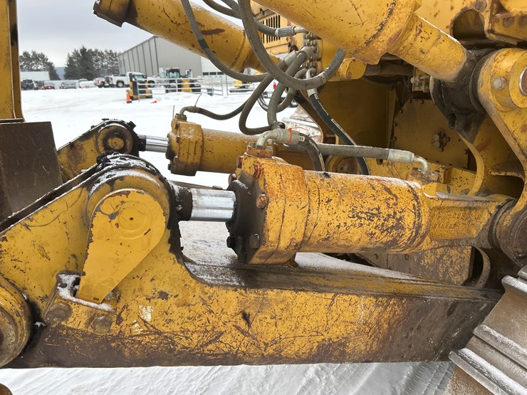 caterpillar-d8r-image-34