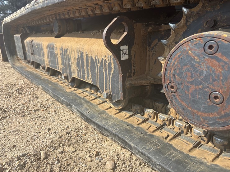 2016-kubota-kx040-image-12