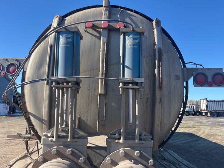 #4861-•-manure-tanker-image-13