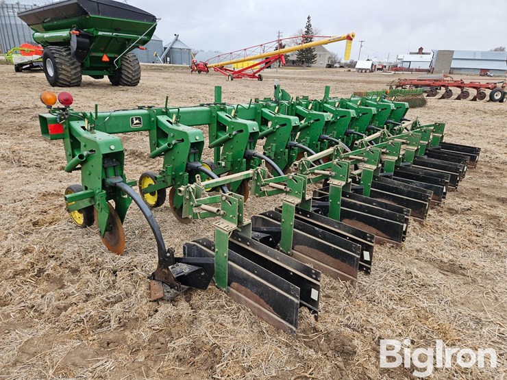 john-deere-886-image-7