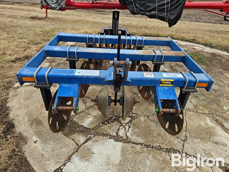 blu-jet-track-master-image-2