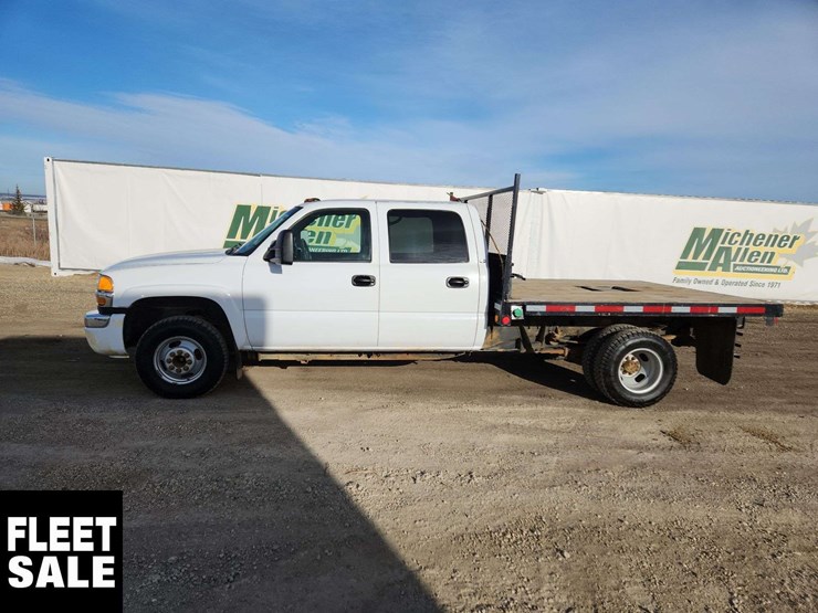 2006-gmc-sierra-3500-image-23