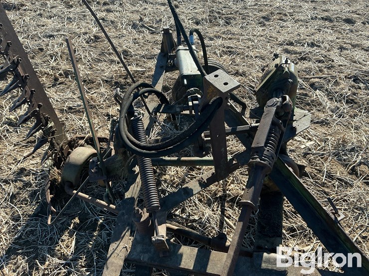 john-deere-sickle-mower-image-11