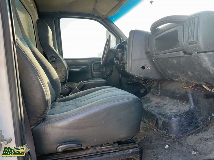 2006-gmc-topkick-c5500-image-18