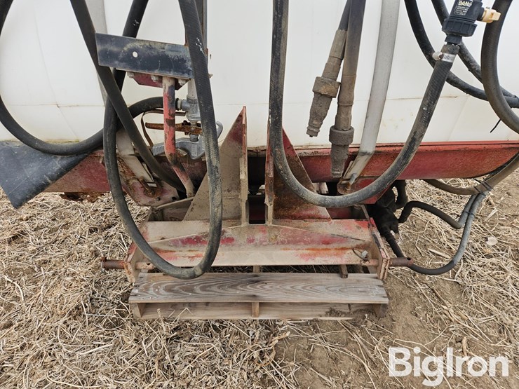 300-gallon-3-pt-sprayer-image-9