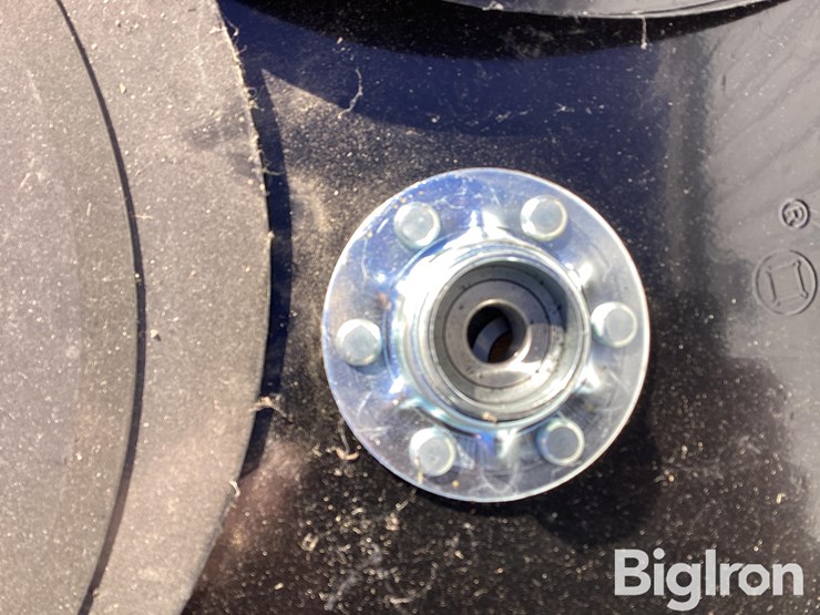 kinze-d11306-23286a-opening-discs-image-14