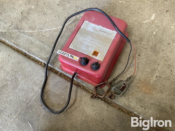 zareba-b10m-electric-fence-controller-image-1