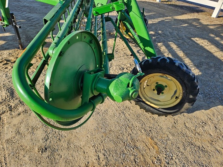 john-deere-672-image-14