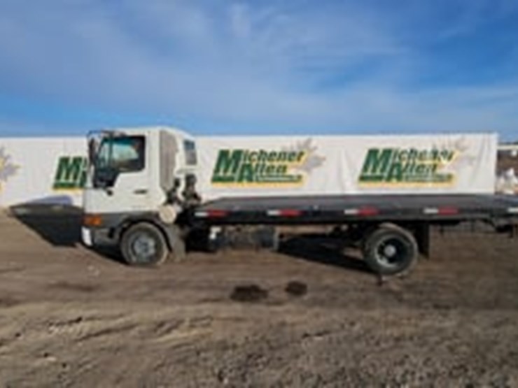 2004-hino-fb1817-image-5