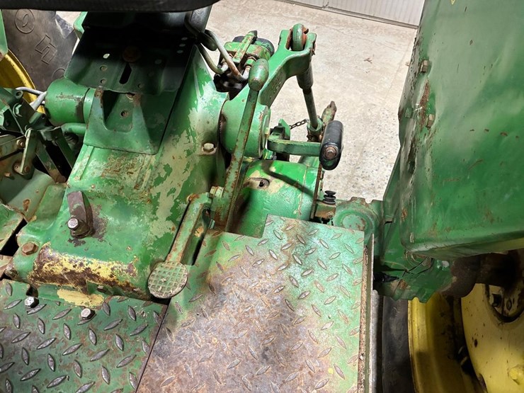 john-deere-2940-image-20