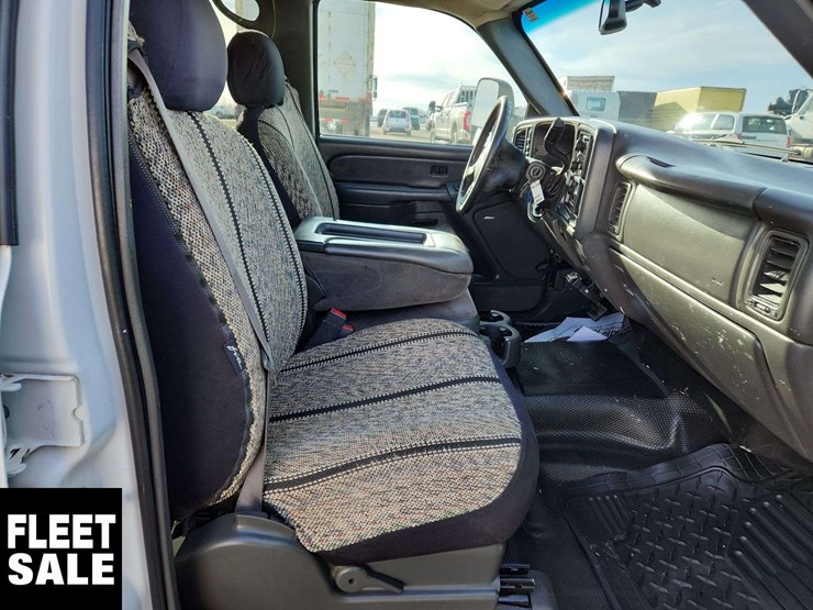 2006-gmc-sierra-3500-image-21