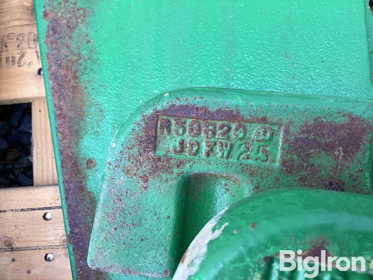 john-deere-r58820d-jdfw25-suitcase-weights-w/bracket-image-18
