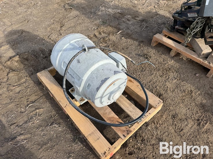 marathon-10kw-generator-image-3