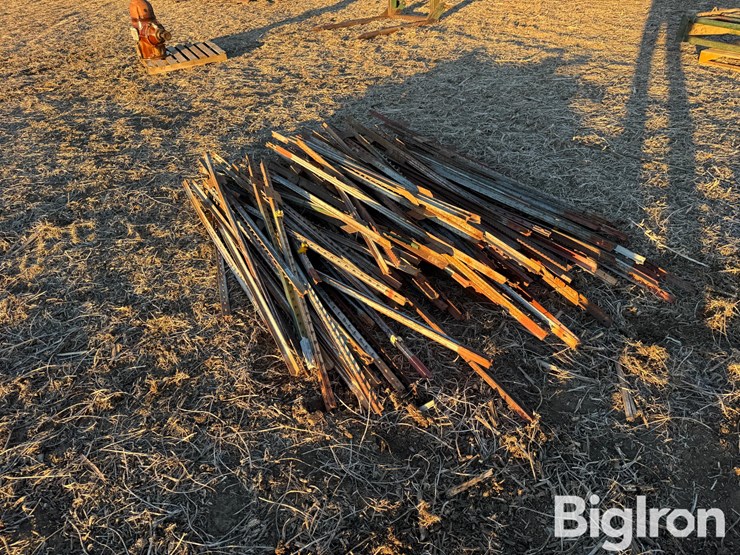 steel-t-posts-image-1