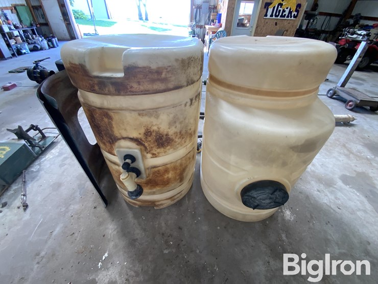 200-gallon-saddle-tanks-w/bracket-image-6