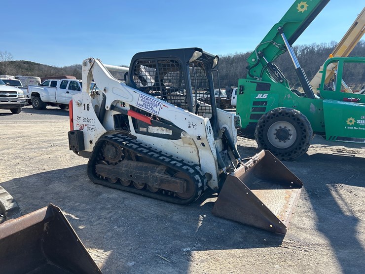 2017-bobcat-t595-image-1