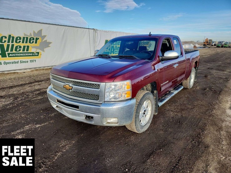 2013-chevrolet-silverado-1500-lt-image-1
