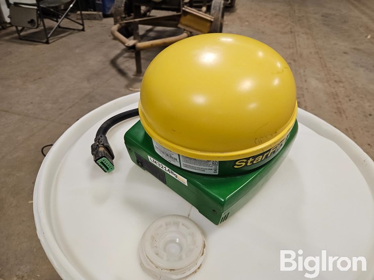 john-deere-starfire-3000-image-2