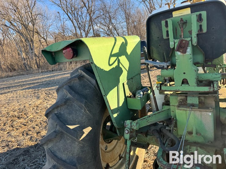 1965-oliver-1650-image-12