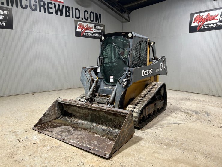 deere-319e-image-8