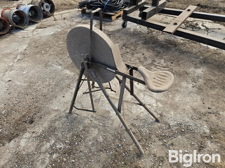 antique-grinding-stone-pedal-wheel-w/seat-image-7