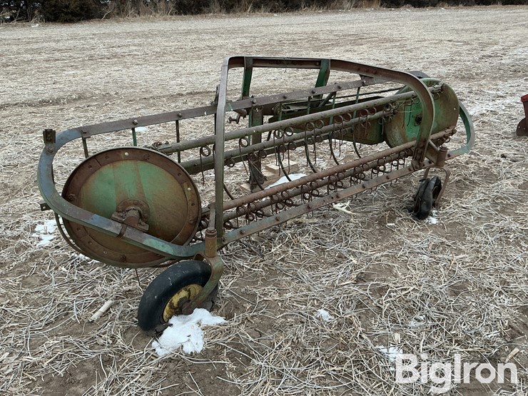 john-deere-350-image-7