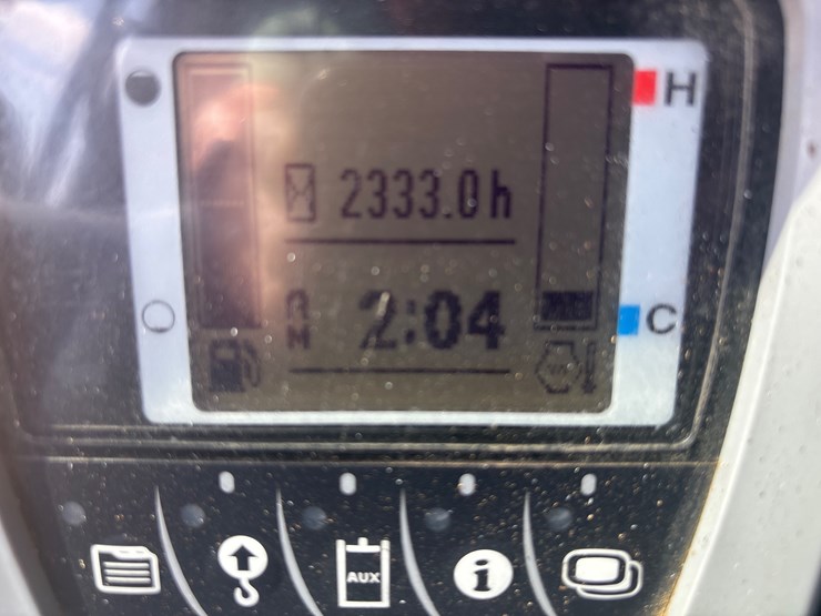 2017-kubota-kx040-4r3a-image-19