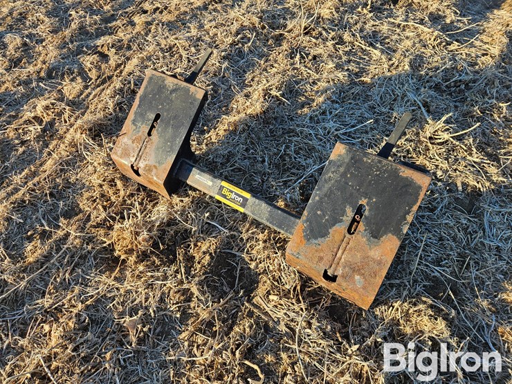 euro-mount-to-skid-steer-mounting-plate-quick-attach-adapter-plate-image-1