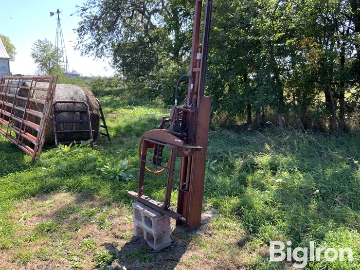 hydraulic-post-driver-image-1