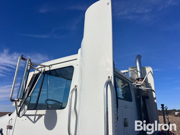 1987-international-f2375-t/a-truck-tractor-image-9