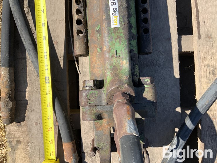 john-deere-hydraulic-cylinder-image-10