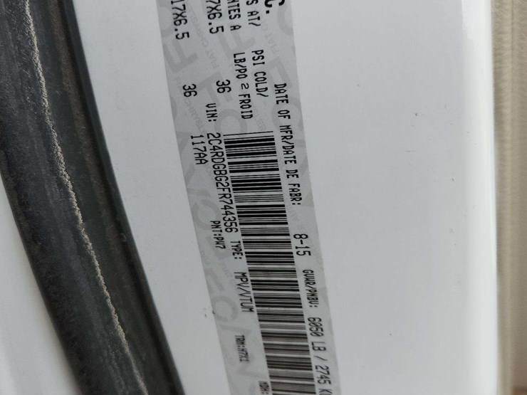 2015-dodge-grand-caravan-image-7