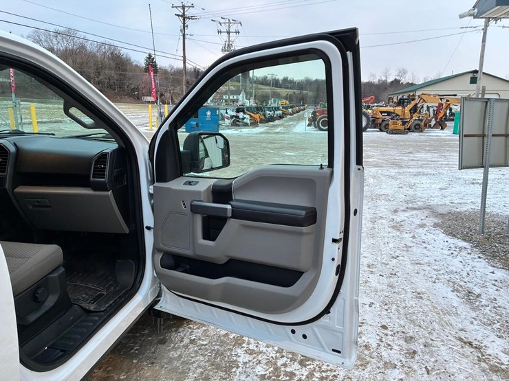 2018-ford-f150-image-19