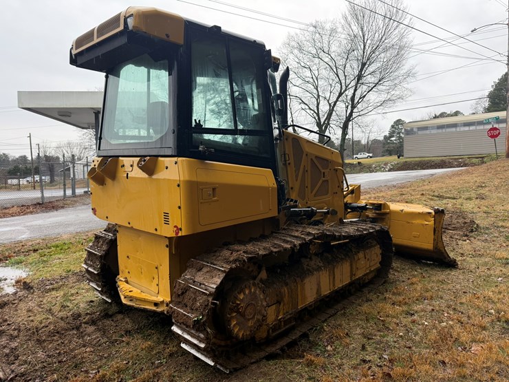 caterpillar-d1-image-5