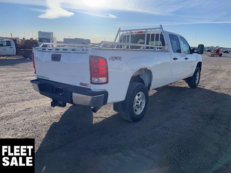 2013-gmc-sierra-2500hd-image-4