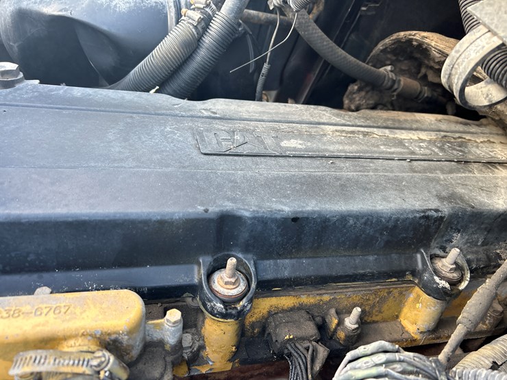 2004-international-7600-image-45