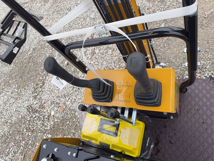 2025-cfg-industry-h12r-image-6