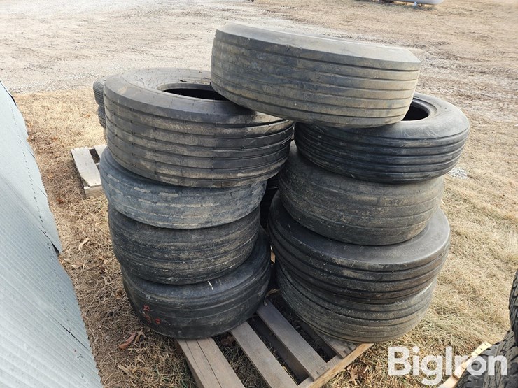15"-implement-tires-&-tubes-image-3