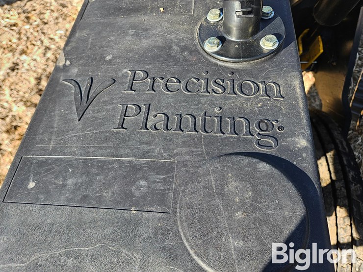 2023-harvest-international-24r30-high-speed-precision-ccs-planter-image-20