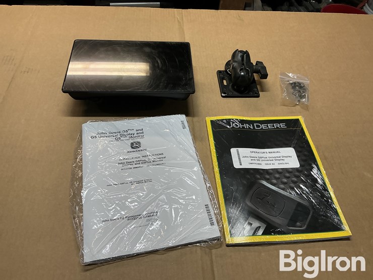 john-deere-g5-universal-display-image-2