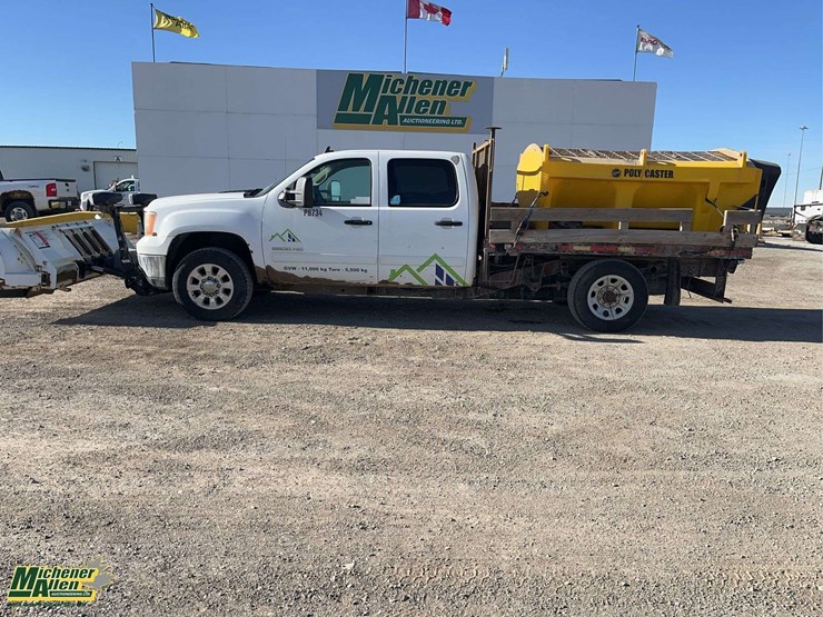 2014-gmc-sierra-3500hd-image-2