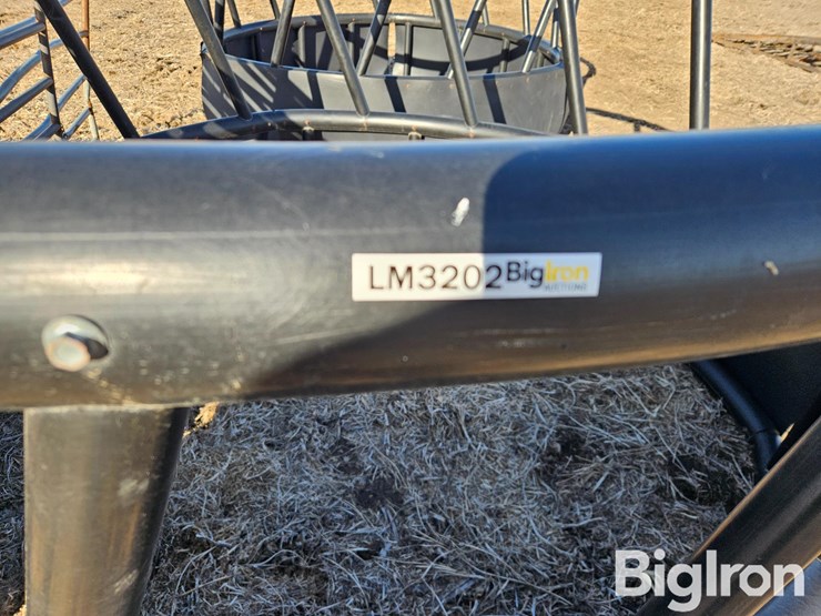 round-bale-feeders-&-livestock-panels-image-19