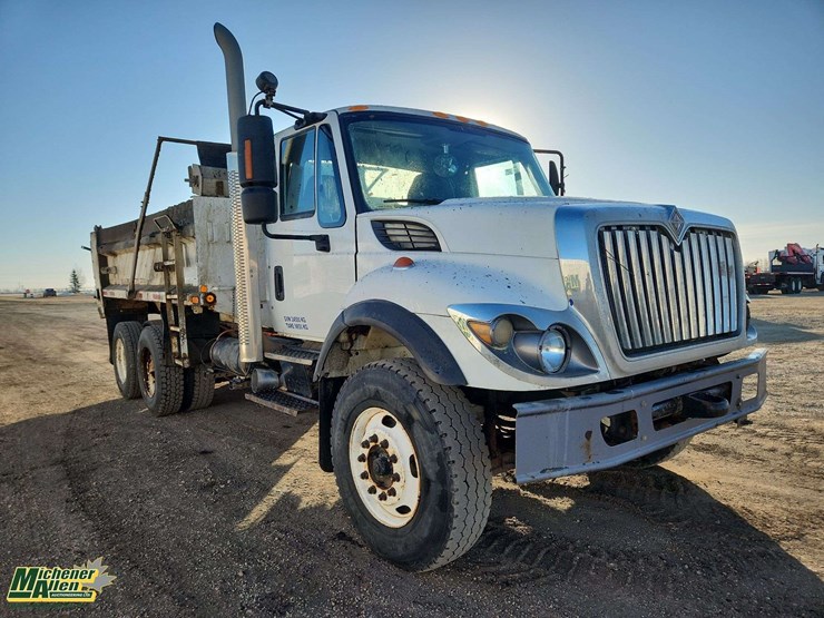 2009-international-workstar-7500-image-2