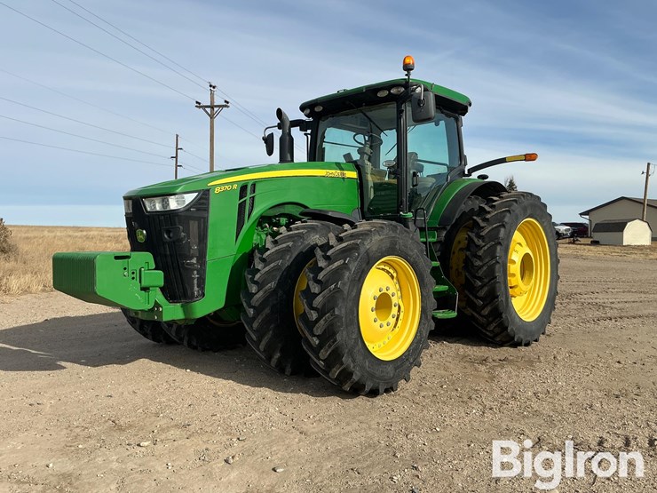 2017-john-deere-8370r-image-1