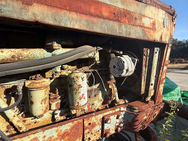 oliver-1900-diesel-fwa-image-18