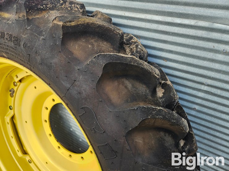 firestone-320/85r38-tires-on-john-deere-rims-image-6