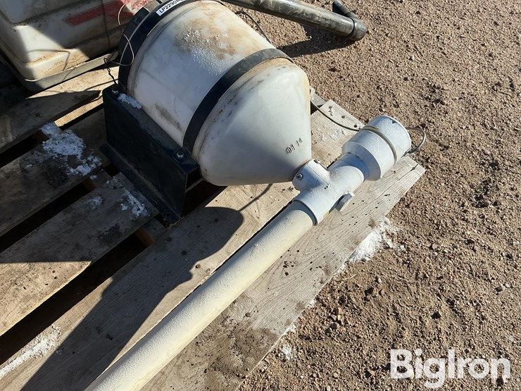 dry-inoculant-applicators-image-12