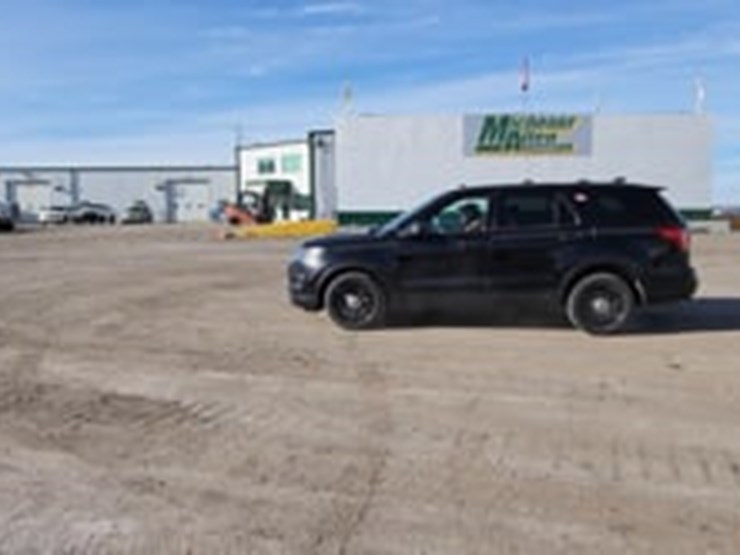 2019-ford-explorer-image-5